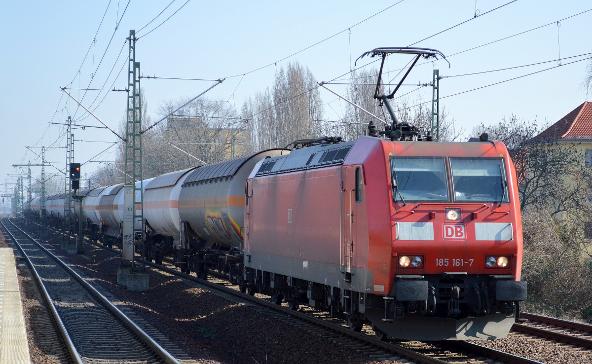 185 161-7 mit Kesselwagenzug auf dem Berliner Innenring Höhe Jungfernheide Richtung Berlin-Grunewalde am 10.03.14