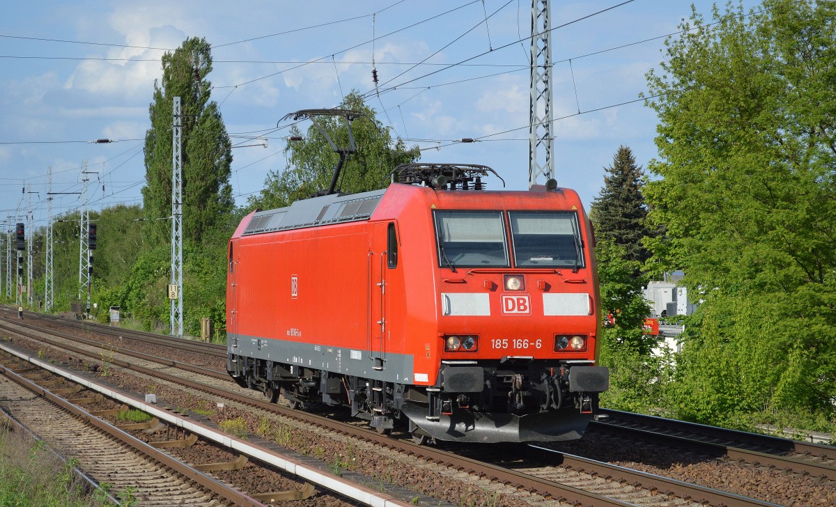 185 166-6 am 21.05.15 Berlin-Karow.