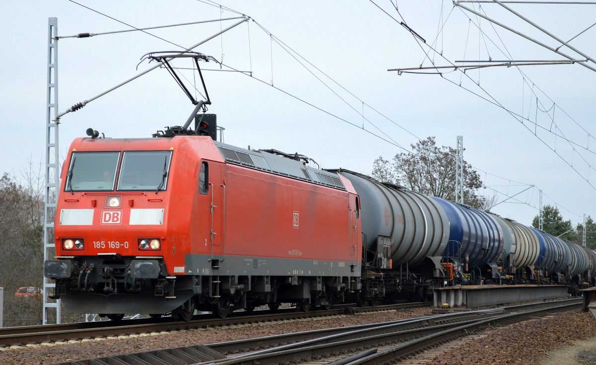 185 169-0 mit Kesselwagenzug am 14.03.16 Berlin-Wuhlheide.