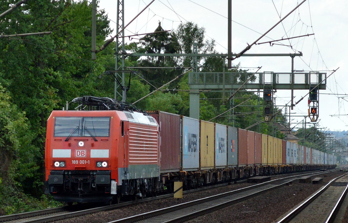 189 001-1 mit Containerzug am 31.07.17 Dresden-Strehlen.