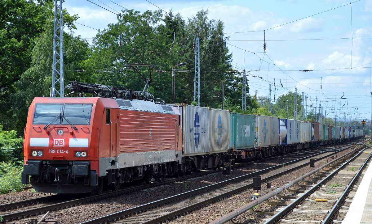 189 014-4 mit Containerzug am 29.07.15 Berlin-Hirschgarten.