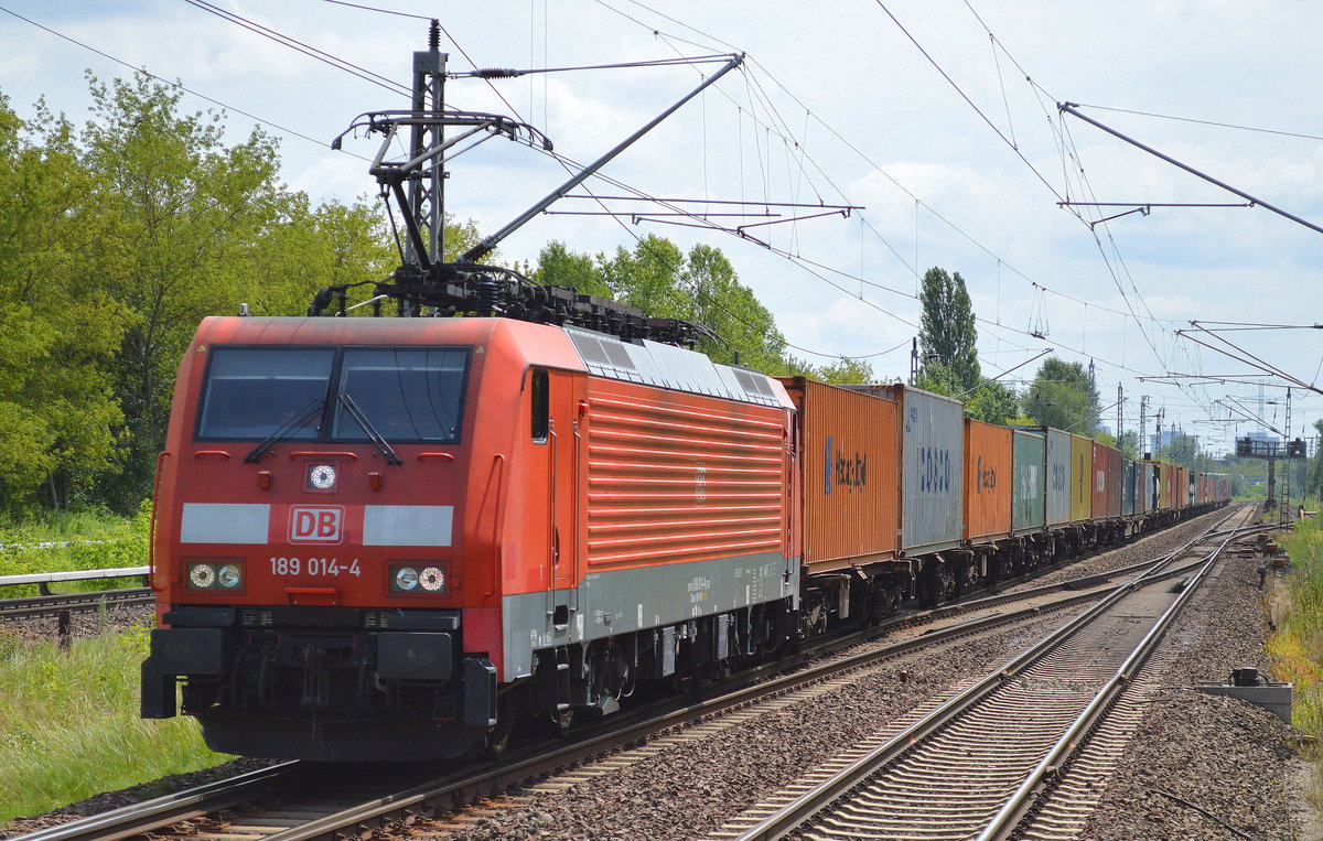 189 014-4 mit Containerzug am 11.07.17 Bf. Berlin-Hohenschönhausen.