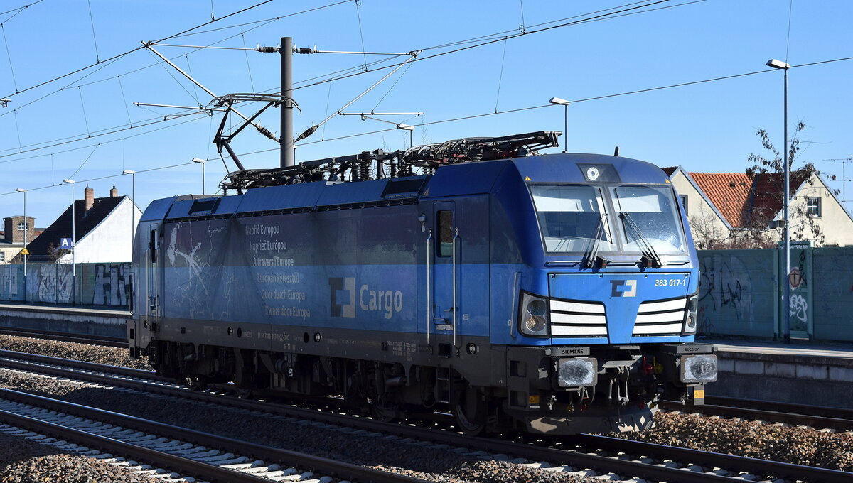 ČD Cargo a.s., Praha [CZ] mit ihrer Vectron  383 017-1  [NVR-Nummer: 91 54 7383 017-1 CZ-CDC] am 02.03.26 Höhe Bahnhof Luckenwalde.