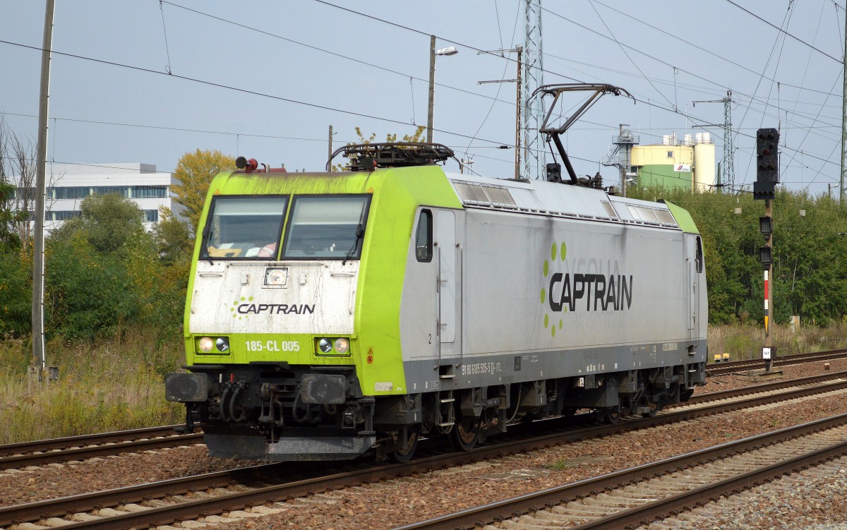 Captrain/ITL Lok 185-CL 005 (185 505-5) am 02.10.14 Bhf.Flughafen Berlin-Schönefeld.