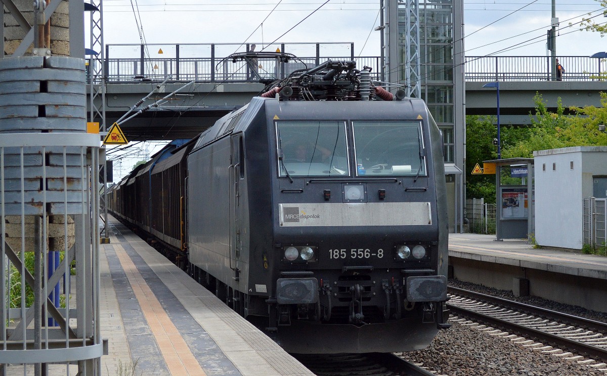 CFL Cargo mit MRCE Lok 185 556-8 und einem Ganzzug Schiebewandwagen am 03.06.15 Durchfahrt Bhf. Berlin-Hohenschönhausen.