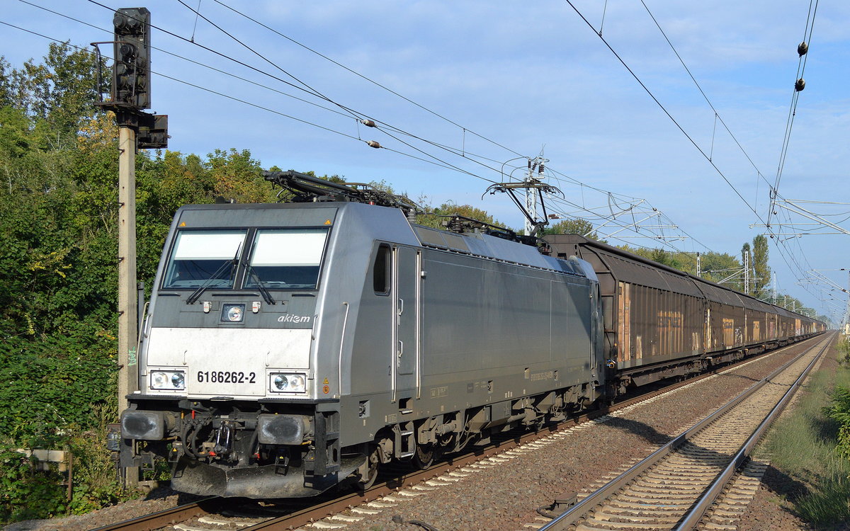 CTL mit der akiem Mietlok 186 262-2 und Ganzzug Schiebewandwagen am 21.09.17 Berlin-Hohenschönhausen.