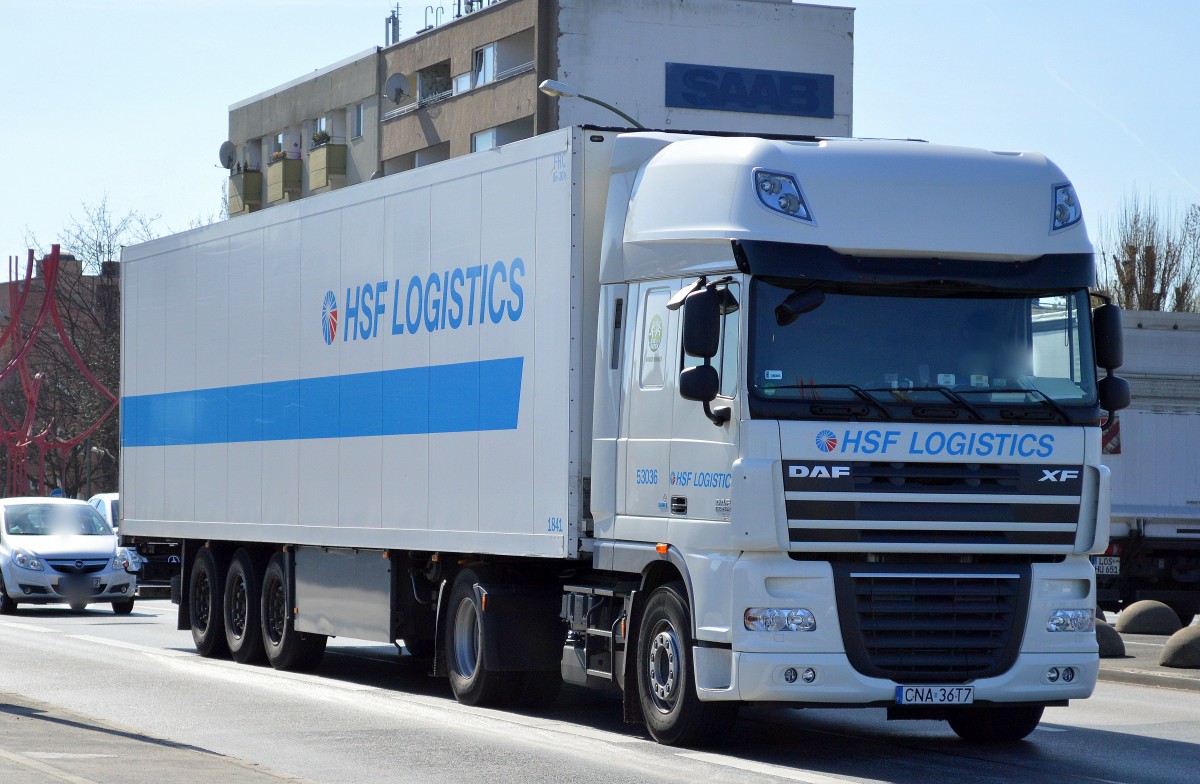 DAF XF 105.460 Zugmaschine mit Auflieger der Sped. HSF LOGISTICS am 20.03.14 Berlin-Beusselbrücke.