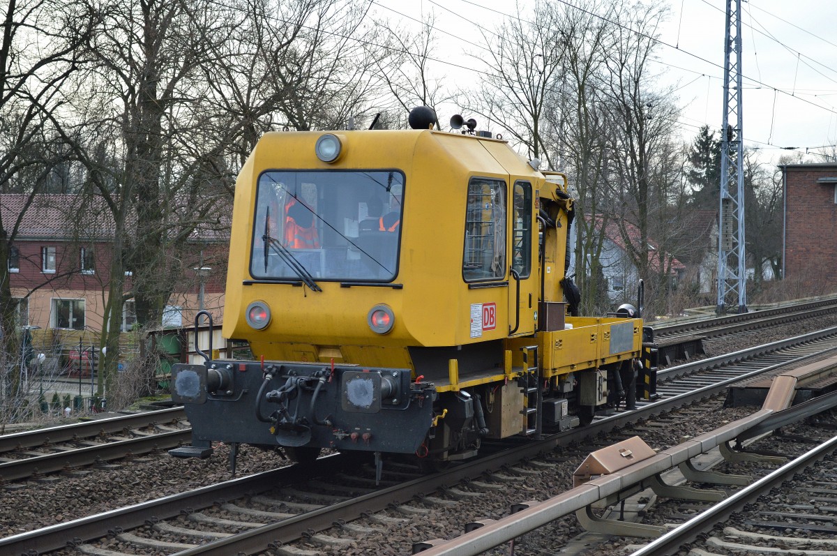 DB mit einem GAF 100R am 24.02.15 Berlin-Karow. 