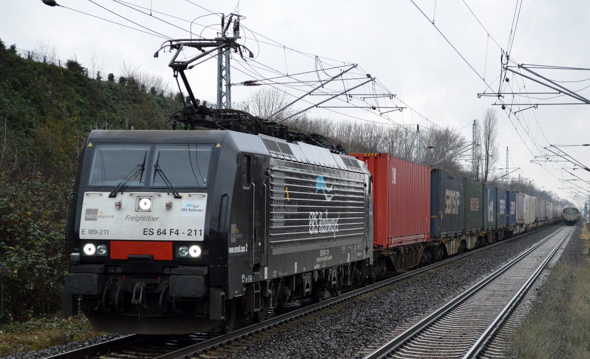 Der ERSR Poznan Shuttle mit MRCE Dispolok E 189-211/ES 64 F4-211 am 18.12.15 Berlin-Hohenschönhausen.