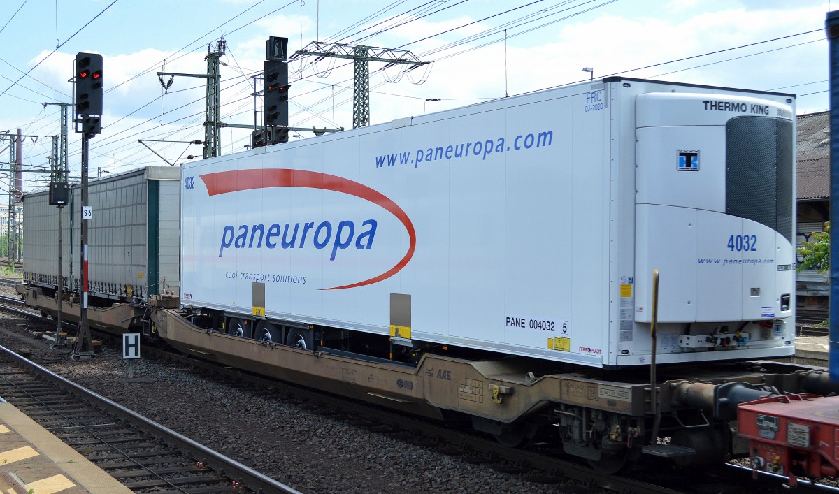 Die deutsche Sped. Paneuropa-Rösch GmbH mit einem Kühl-Thermo LKW-Auflieger am 31.05.14 Bhf. Fulda.