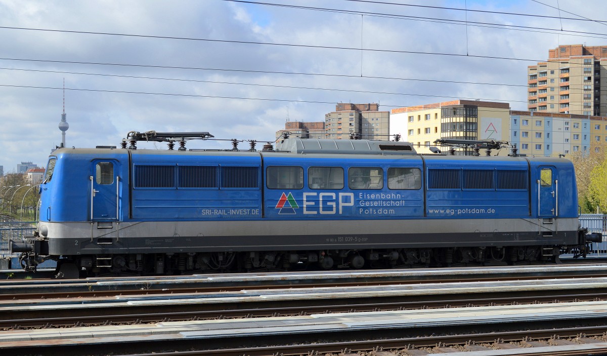 Diesmal SRI Mietlok von EGP 151 039-5 Berlin Greifswalder Str. abgestellt, 17.04.15