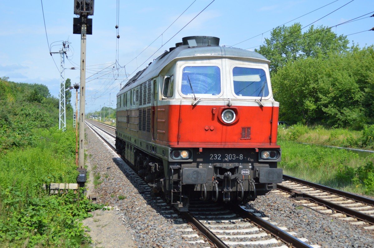 East-West Railways Lok 232 303-8 Richtung Berlin-Lichtenberg am 07.07.14 Durchfahrt Berlin-Hohenschönhausen.
