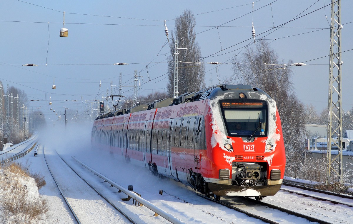 EB24 mit 442 331 nach Berlin-Lichtenberg am 29.12.14 Berlin-Karow.
