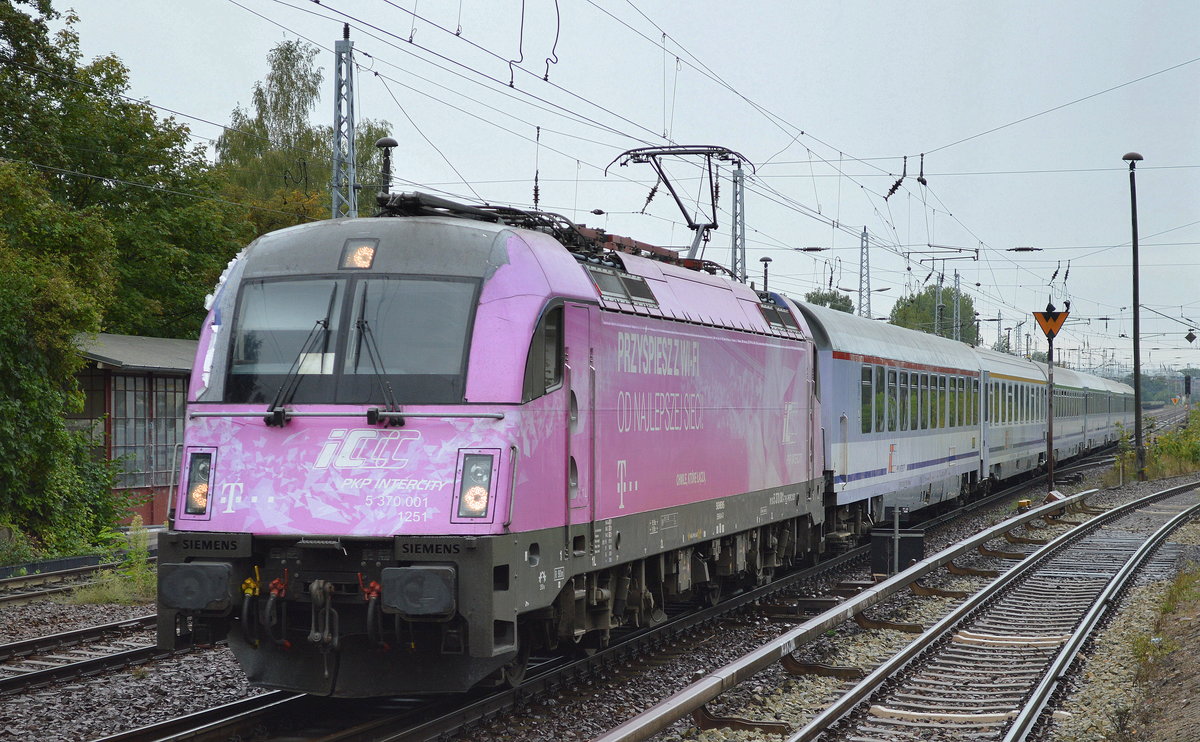 EC 45 nach Warschau mit PKP IC Lok 5 370 001 am 04.09.16 Berlin Hirschgarten.