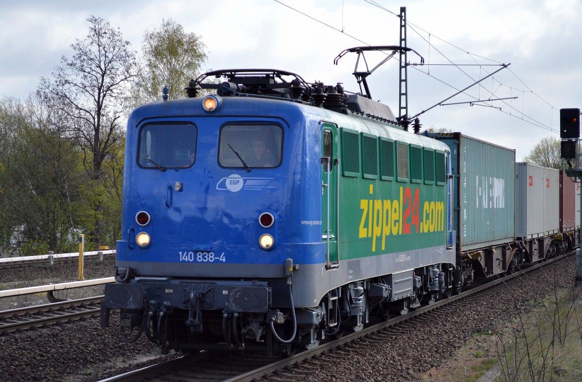 EGP 140 838-4 (91 80 6140 838-4 D-EGP, KM Bj.1972) mit Containerzug vom Berliner Westhafen bei der Durchfahrt Berlin-jungfernheide Richtung Spandau am 17.04.15