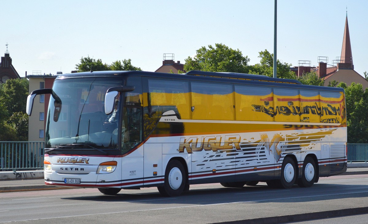 Ein SETRA S416 GT-HD Reisebus vom Fuhrunternehmen KUGLER am 15.07.15 Berlin-Putlitzbrücke. 