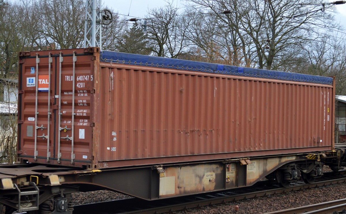Ein TAL 40' Open Top-Container am 25.02.16 Berlin-Hirschgarten.