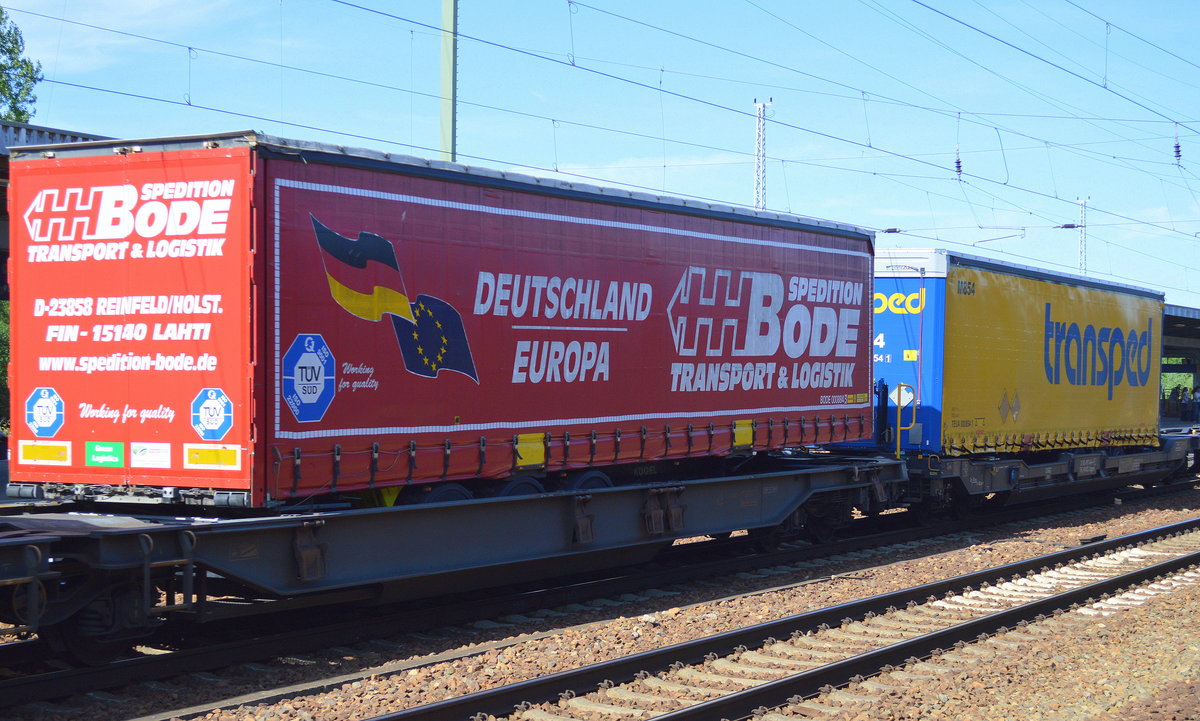 Ein Trailer der Sped. BODE TRANSPORT & LOGISTIK am 22.07.16 Bf. Flughafen Berlin-Schönefeld.