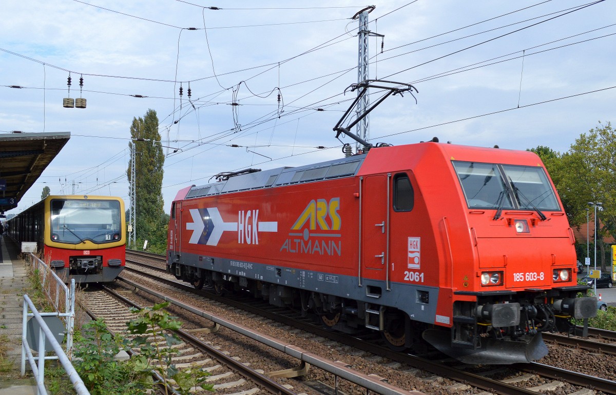 Einige Stunden später ist RHC 2061/185 603-8 auf der Rückfahrt leer am 19.09.14 Berlin-Karow.