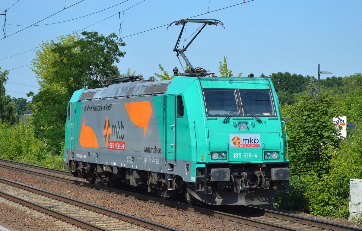 eit dem die mkb die 185 619-4 in ihren Diensten hat fährt sie wesentlich häufiger Richtung Stendell um die dort abgestellten Chemiekesselwagen (Xylole) abzuholen, auf jeden Fall mehrfach/Woche, 03.07.15 Berlin-Karow.