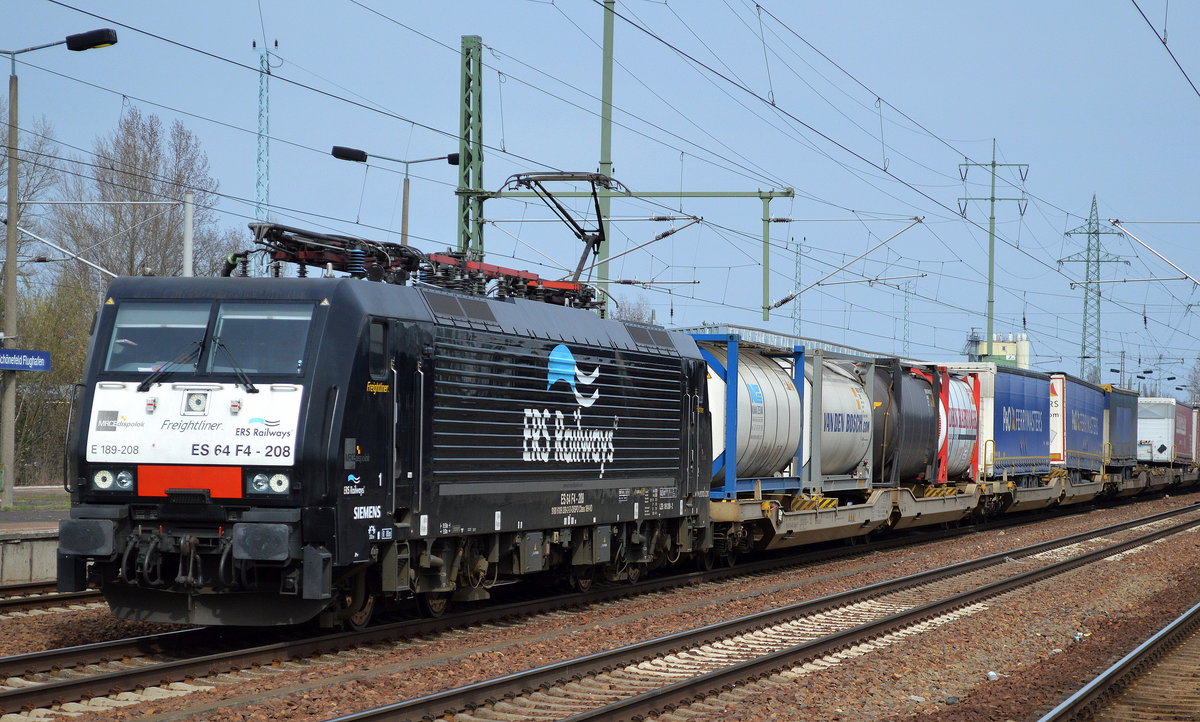 ERSR ES 64 F4-208 mit KLV-Zug am 03.04.16 Bhf. Flughafen Berlin-Schönefeld.