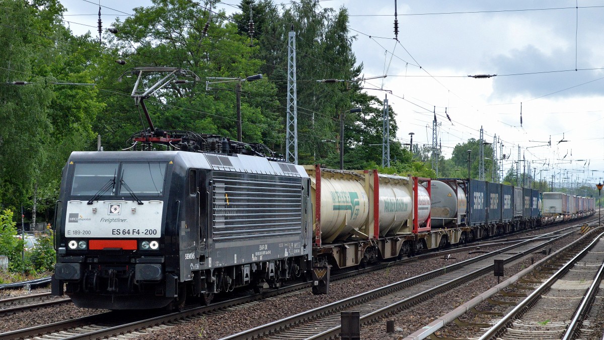 ERSR Poznan-Shuutle mit MRCE Dispolok E 189-200/ES 64 F4-200 am 20.06.15 Berlin-Hirschgarten.
