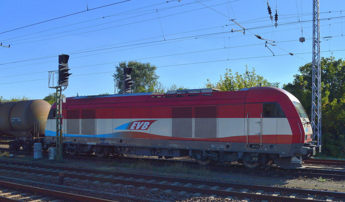 EVB/MWB 223 033-2 mit einem Kesselwagenzug am 06.09.16 Berlin Grünau Richtung Grünauer Kreuz. 