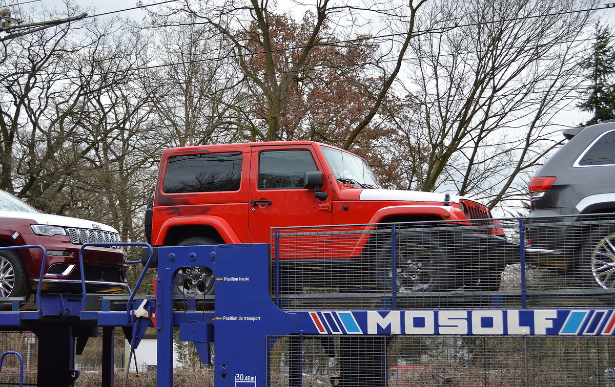 Fabrikneue JEEP WRANGLER Richtung Polen am 16.03.17 Berlin-Hischgarten.