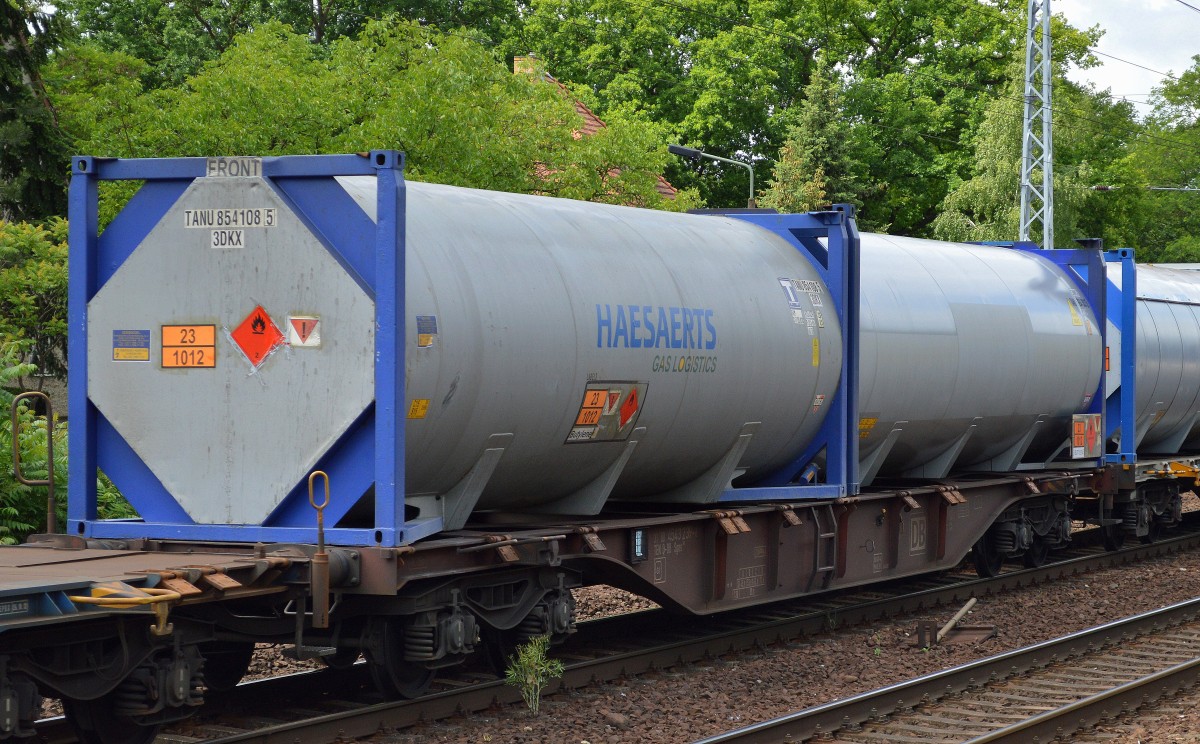 Gasdruck-Kesselcontainer der Fa. HAESEAERTS GAS LOGISTICS (UN-Nr. 23/1012 = Butene Gasgemische) am 20.06.15 Berlin-Hirschgarten.