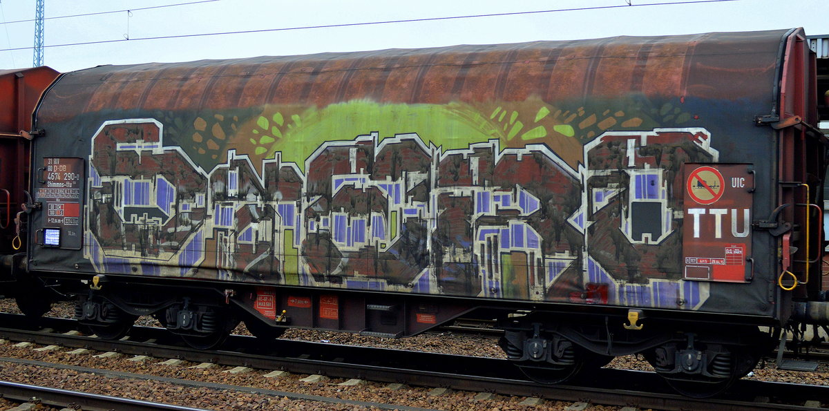 Graffiti gesichtet am 04.04.17 Bf. Flughafen Berlin-Schönefeld.