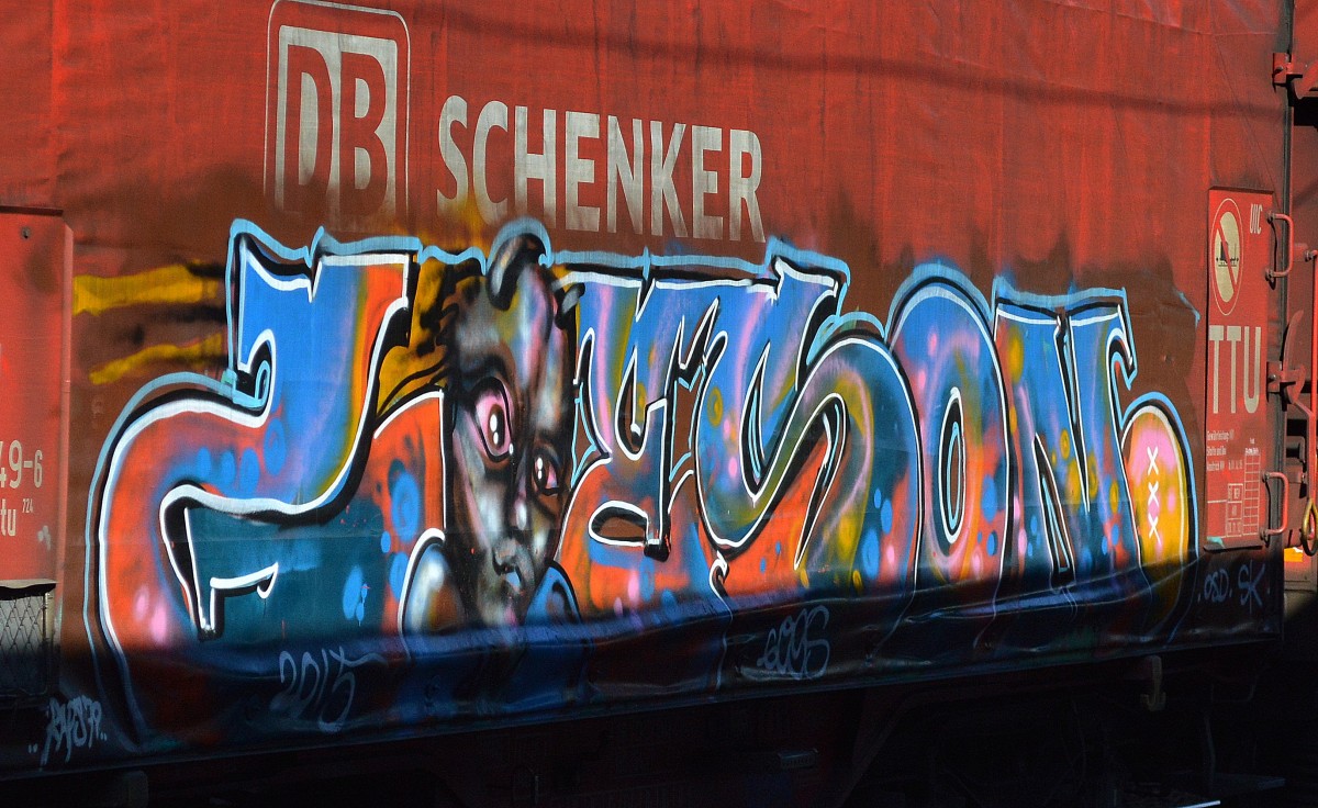 Graffiti gesichtet am 11.10.15 Bhf. Flughafen Berlin-Schönefeld.
