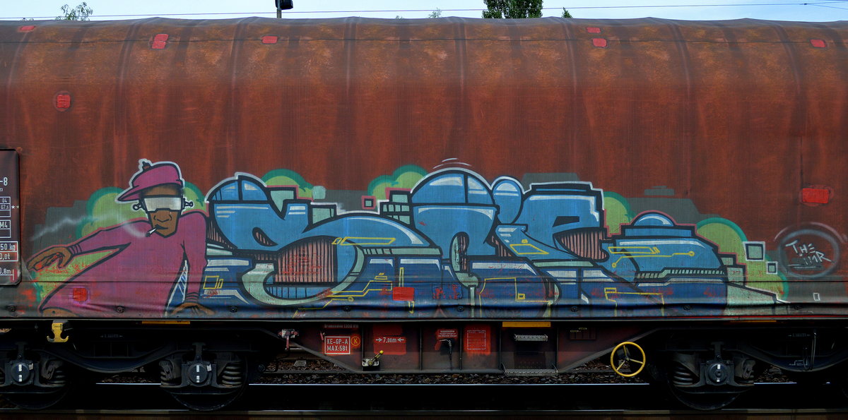 Graffiti gesichtet am 23.07.16 Bf. Flughafen Berlin-Schönefeld.