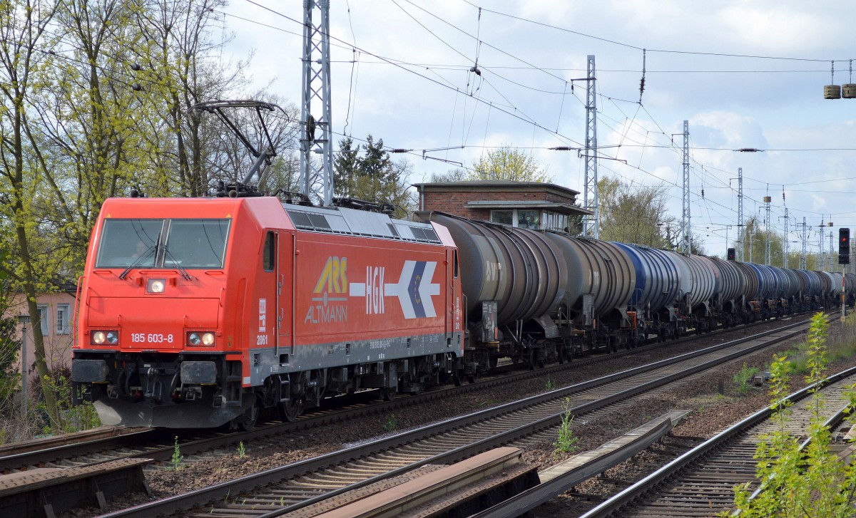 HGK/RHC 2061/185 603-8 mit Kesselwagenzug am 22.04.15 Berlin-Karow.