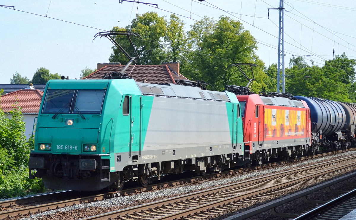 HGK/RHC Doppetraktion 185 618-6 + 185 586-5 mit Kesselwagenzug Richtung Stendell am 03.07.15 Berlin-Karow.