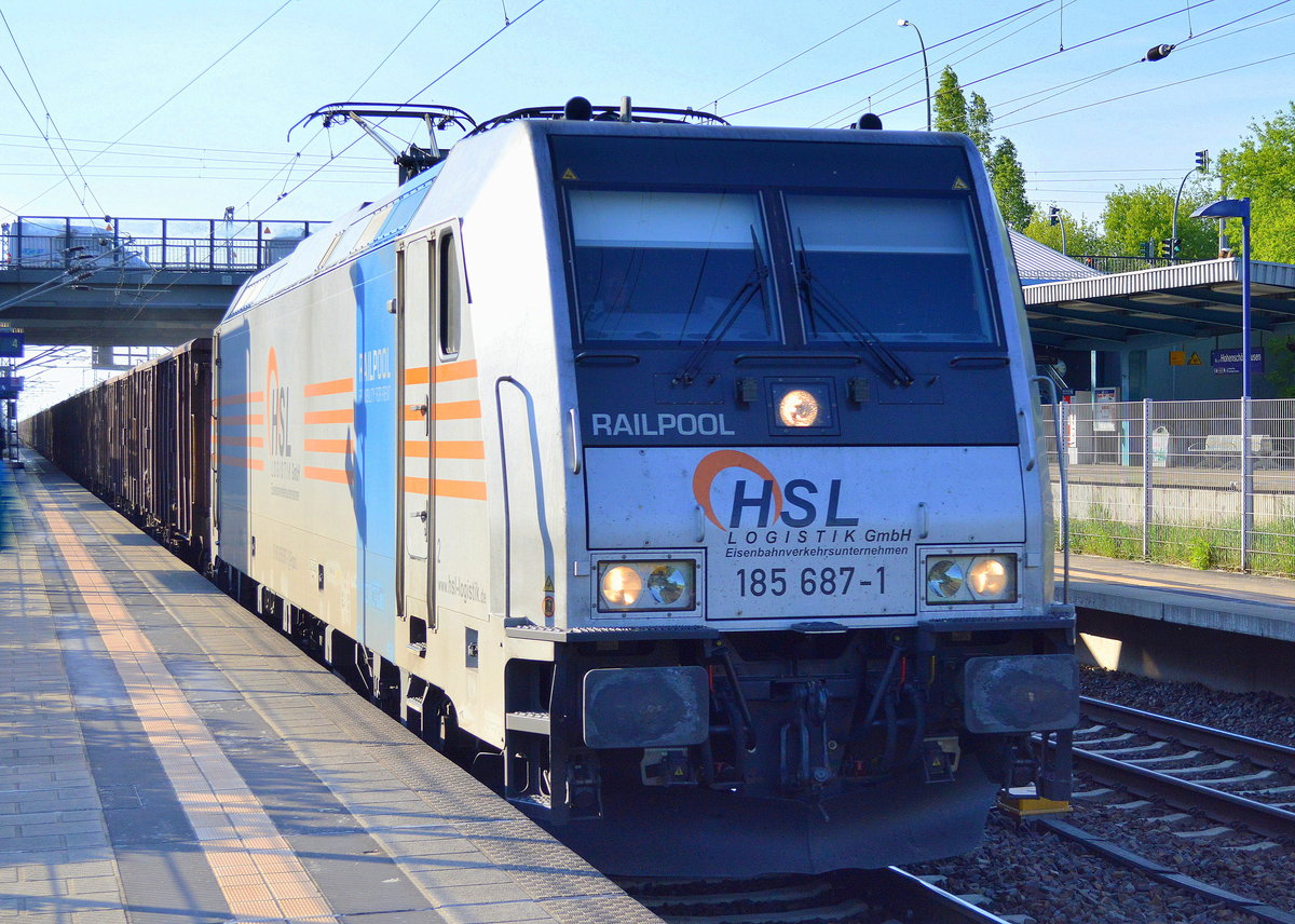 HSL mit der Railpool Lok 185 687-1 und Kesselwagenzug am 11.05.17 Bf. Berlin-Hohenschönhausen.