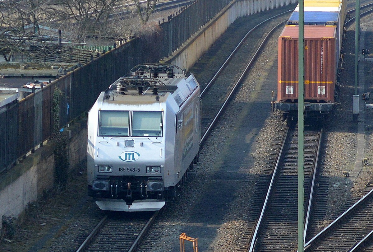 Im Moment wirklich überraschend, nun also der Montags-Containerzug mit ITL Lok 185 548-5 die im Berliner Westhafen stand, 16.03.15 Berlin-Putlitzbrücke