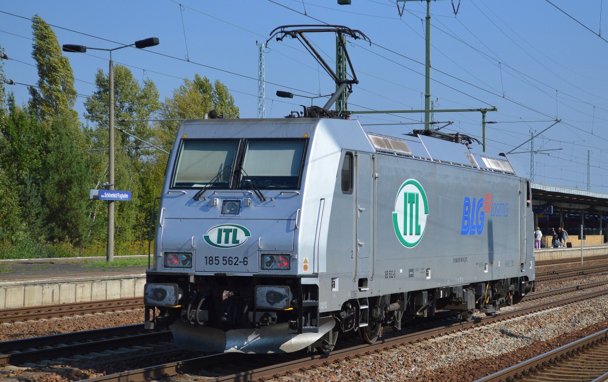 ITL 185 562-6 am 18.09.14 Durchfahrt Bhf. Flughafen Berlin-Schönefeld. 
