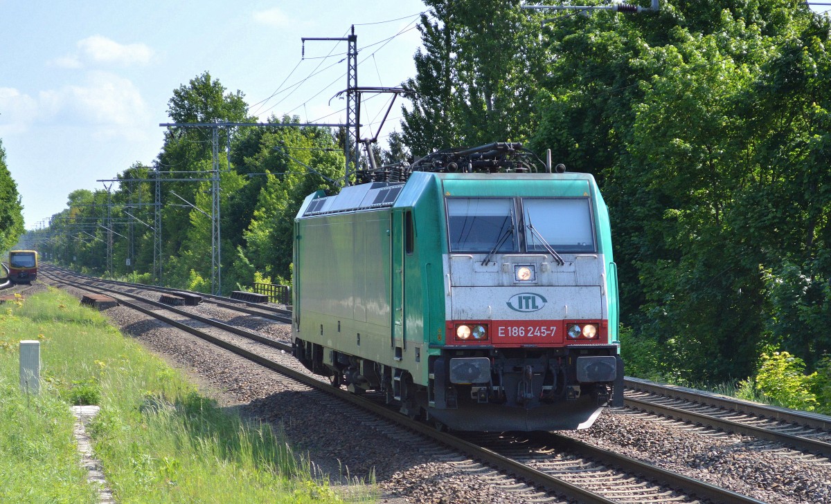 ITL E 186 245-7 am 22.05.15 Röntgental b. Berlin