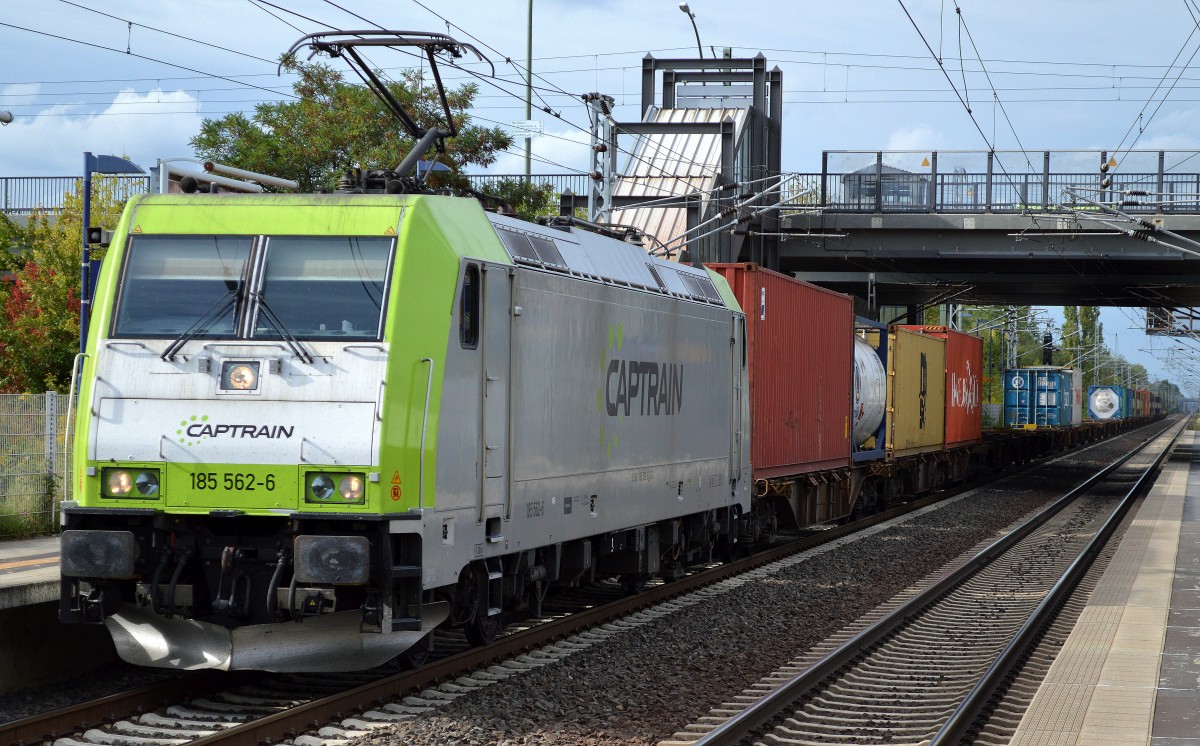 ITL/Captrain 185 562-6 mit Containerzug am 23.09.15 Berlin-Hohenschönhausen.