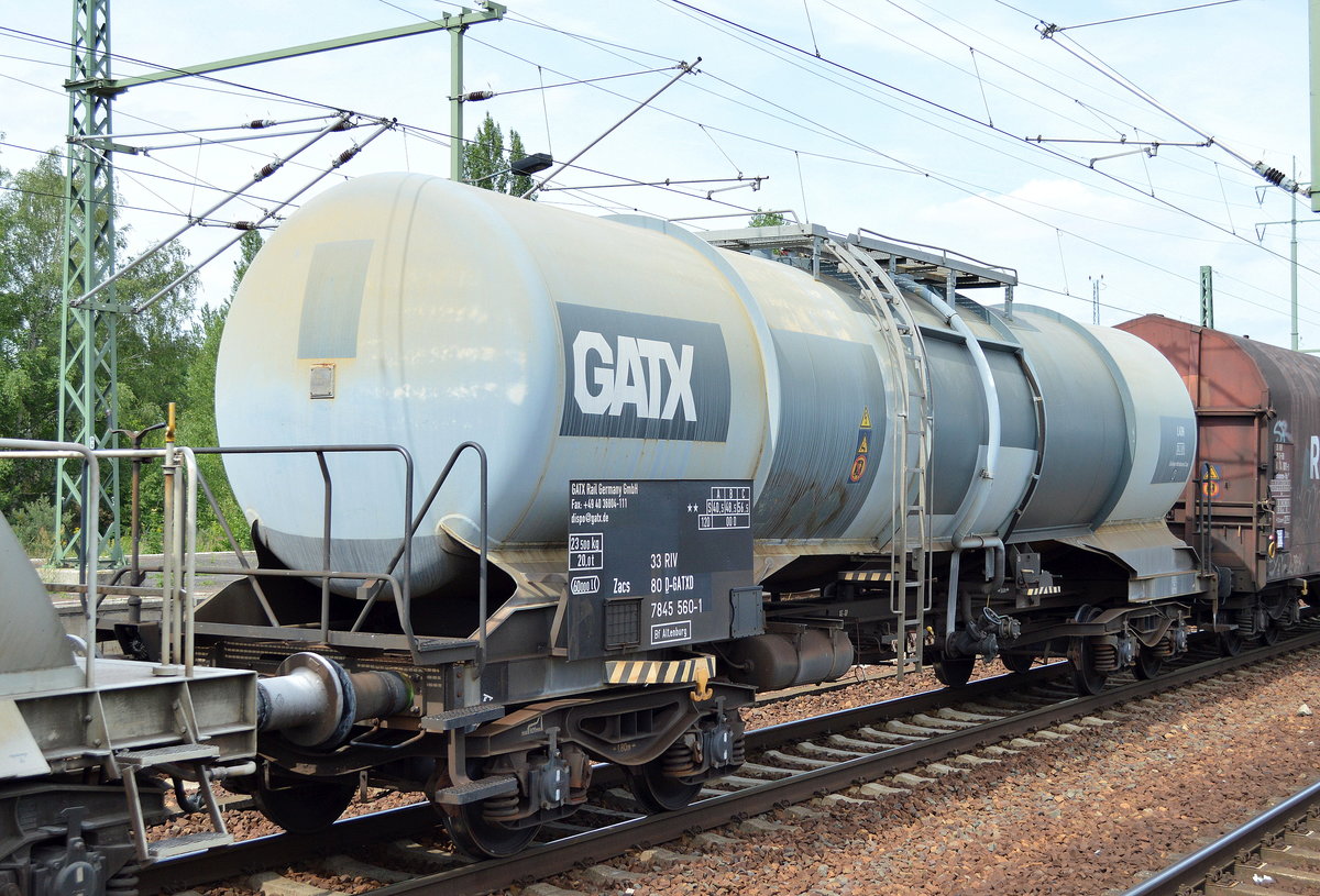 Kesselwagen vom Einsteller GATX in Deutschland mit der Nr. 33 RIV 80 D-GATXD 7845 560-1 Zacs Bf. Altenburg am 27.06.17 Bf. Flughafen Berlin-Schönefeld.