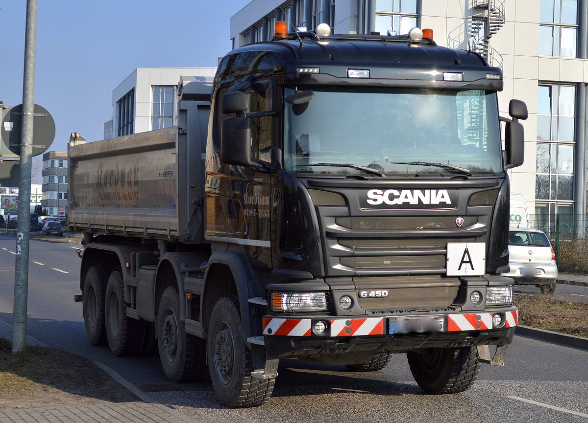 Korduan Transporte GmbH mit einem SCANIA G 450 baukipper am 09.02.17 Schönefeld bei Berlin.