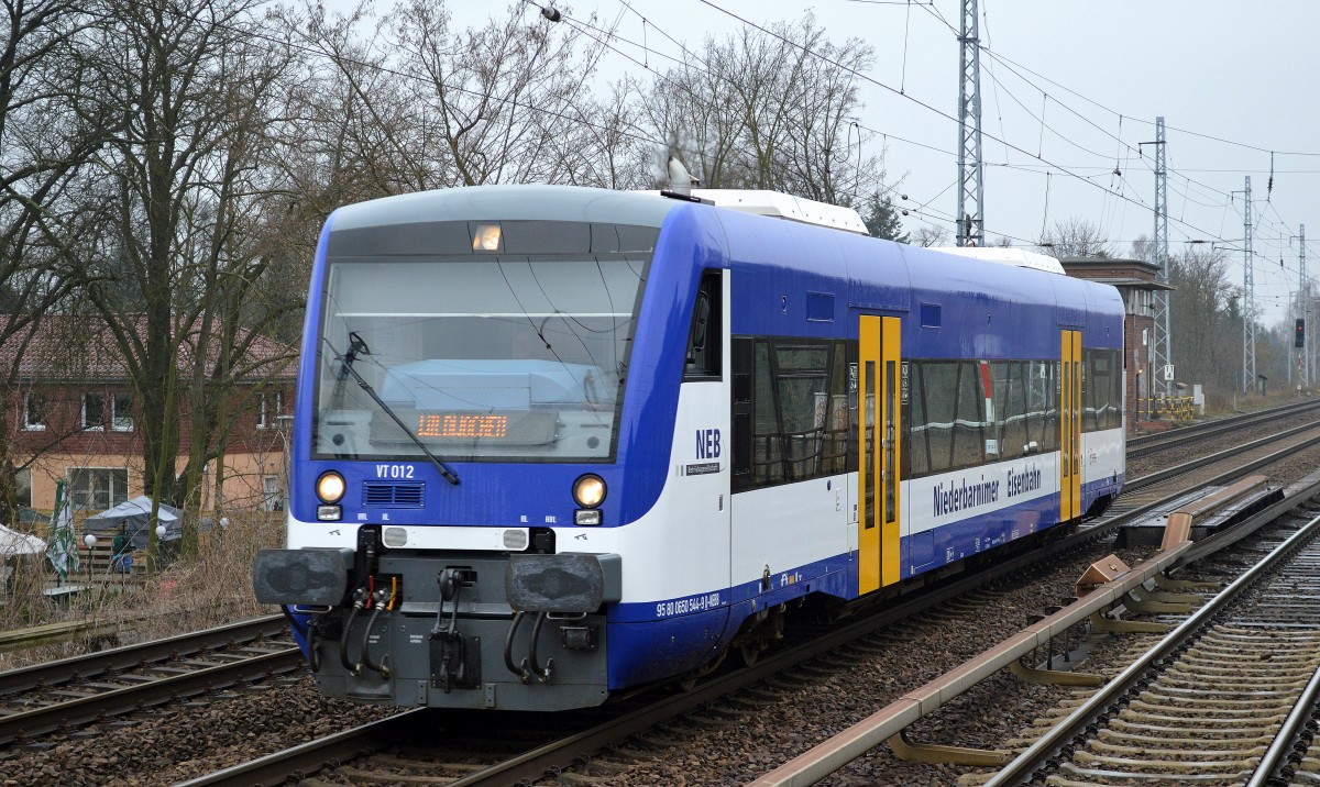 Längere Zeit nicht mehr gesehen, NEB VT 012 (650 544-9) Richtung Basdorf am 26.03.15 Berlin-Karow.