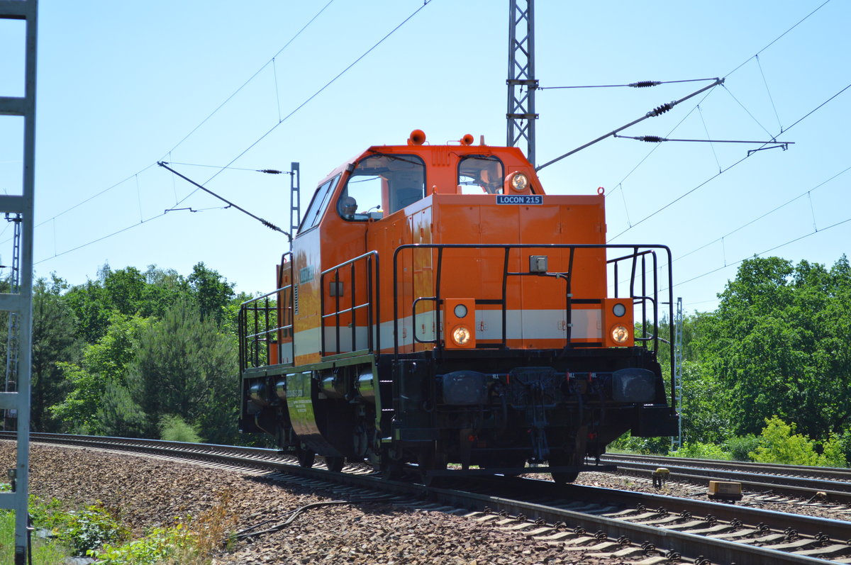 LOCON 215 (214 005-1) am 06.06.16 Berlin Wuhlheide.