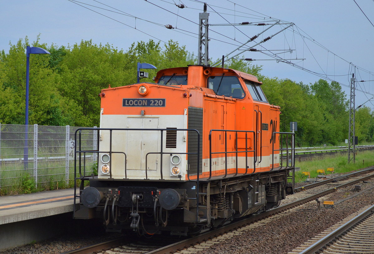LOCON 220 (203 614-3) am 30.05.17 Bf. Berlin-Hohenschönhausen.