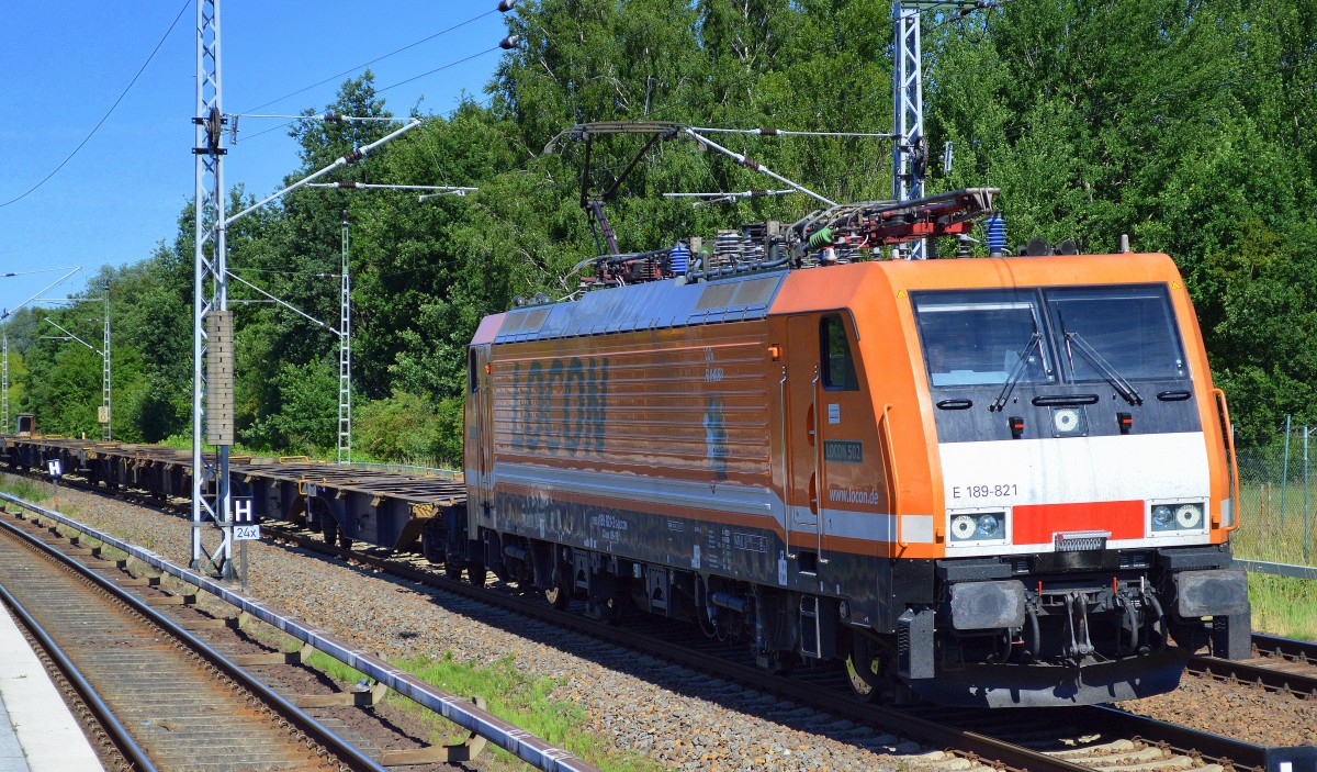 LOCON E 189-821 (91 80 6189 821-2 D-LOCON, Siemens Bj.2010) mit Leerzug Containertragwagen am 01.07.15 Mühlenbeck/Mönchmühle bei Berlin Richtung Karower Kreuz Berlin.