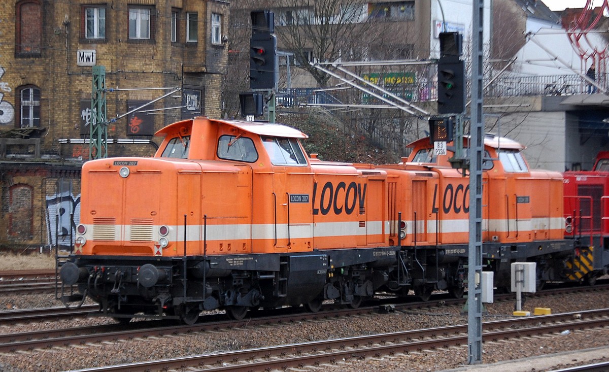 Lokzug am 05.02.14 gezogen von einer MaK G 1206 von LOCON, am Ende des Zuges LOCON 207 (212 358-6) am 06.02.14 Berlin Beusselstr.