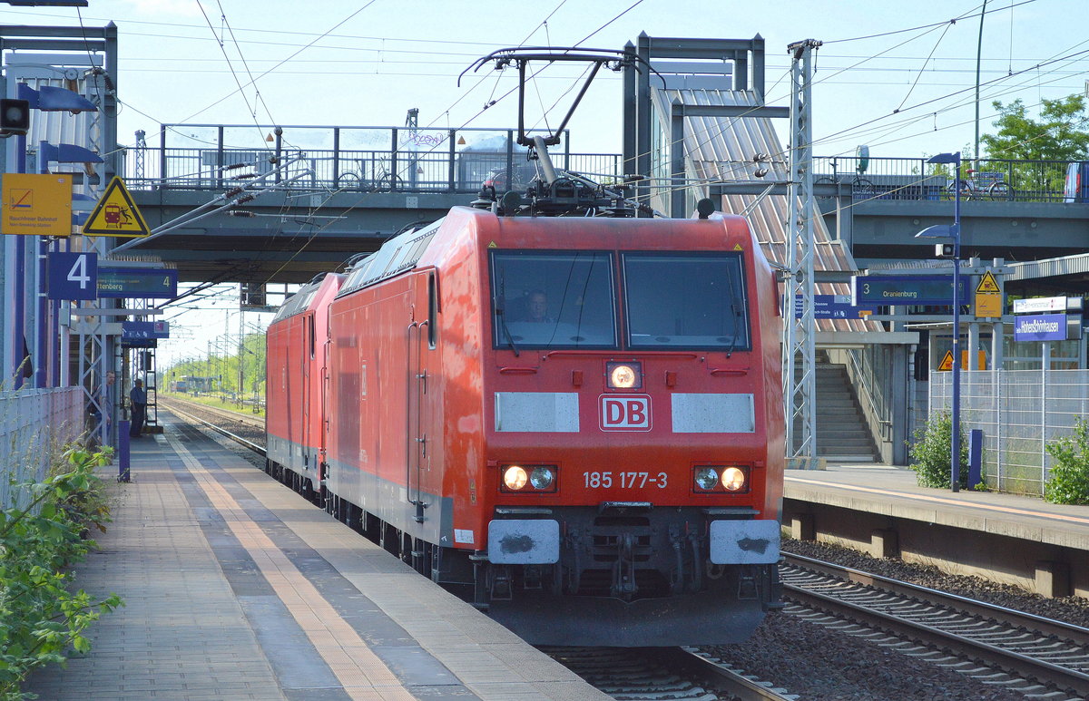 Lozug 185 177-3 mit 185 396-9 am Haken am 31.05.17 Durchfahrt BF. Berlin-Hohenschönhausen.