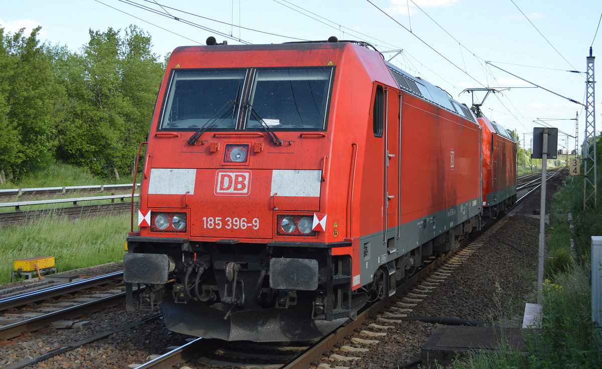Lozug 185 177-3 mit 185 396-9 am Haken am 31.05.17 Durchfahrt BF. Berlin-Hohenschönhausen.