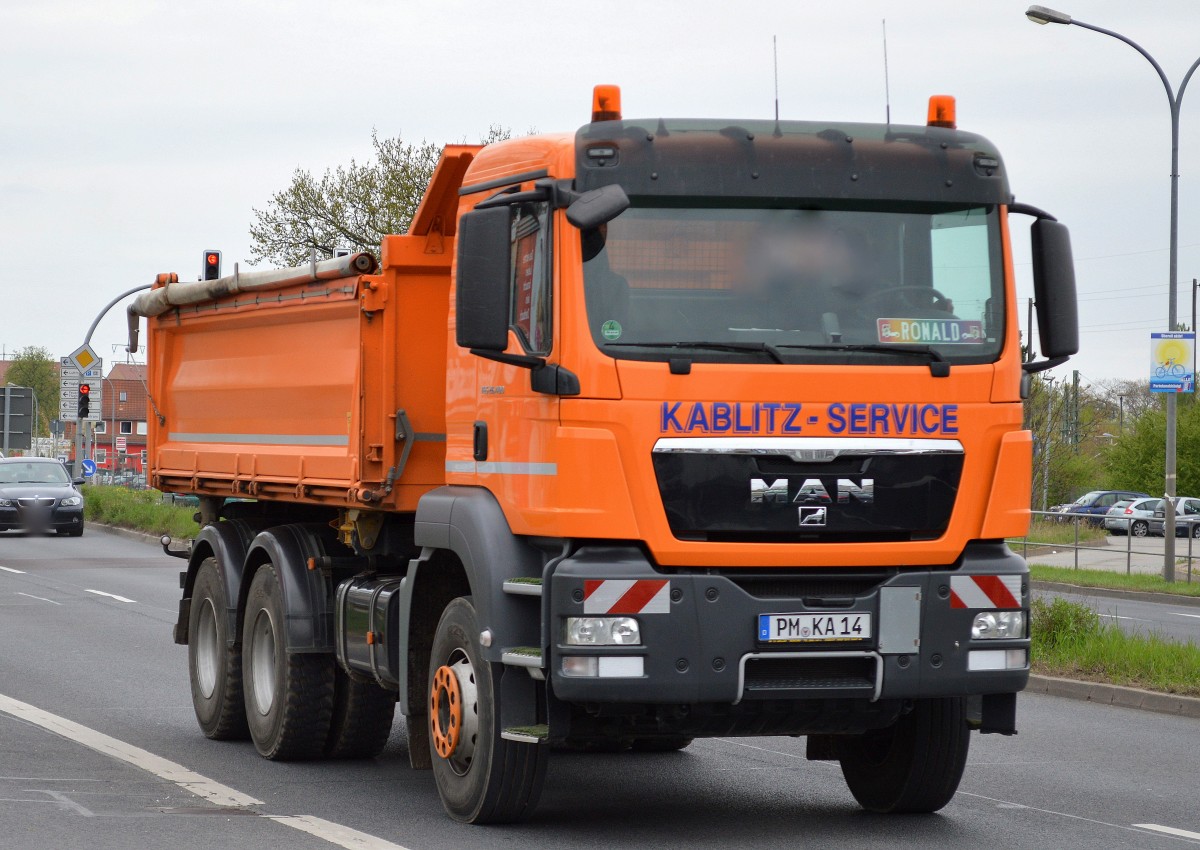MAN TGS 25.400 Baukipper der Fa. KABLITZ-SERVICE am 11.04.14 Schönefeld.