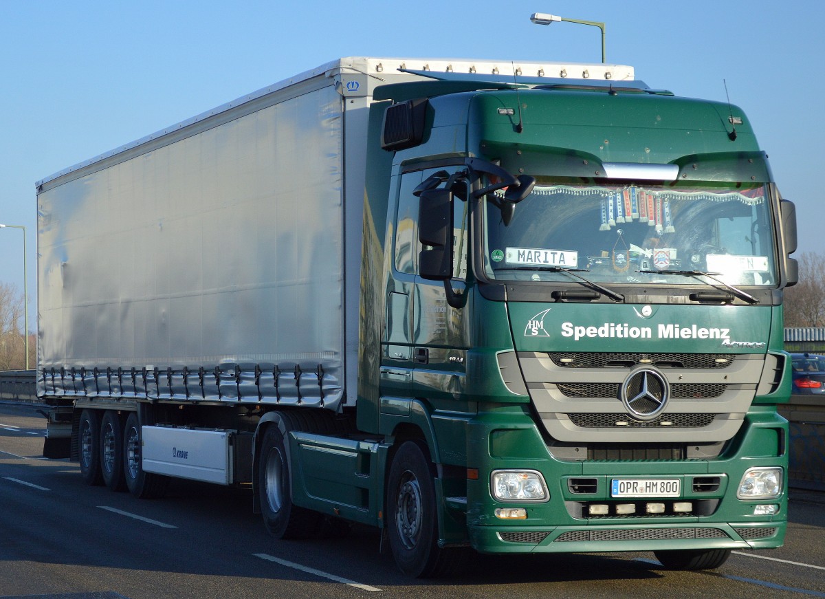 MB ACTROS 1844 Sattelzug der Sped. Mielenz am 17.02.16 Berlin Heinersdorf.